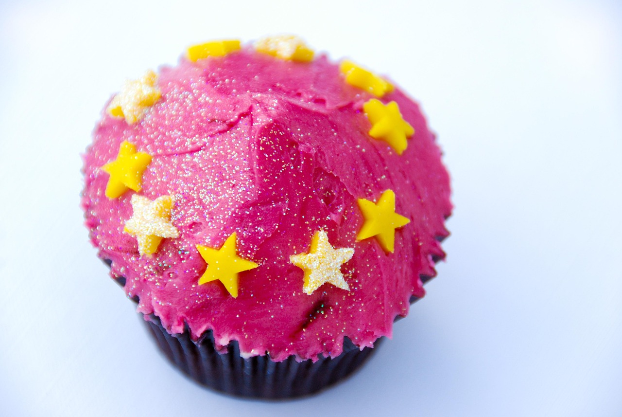 Best Corporate Cake supplier